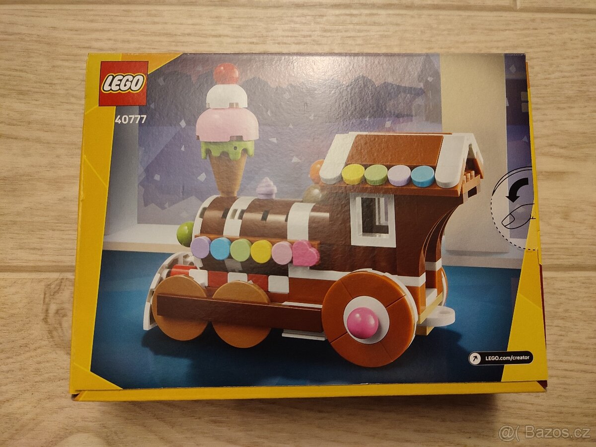 Lego Creator 40777 Série oslav: Ozdobný perníkový vláček - 2