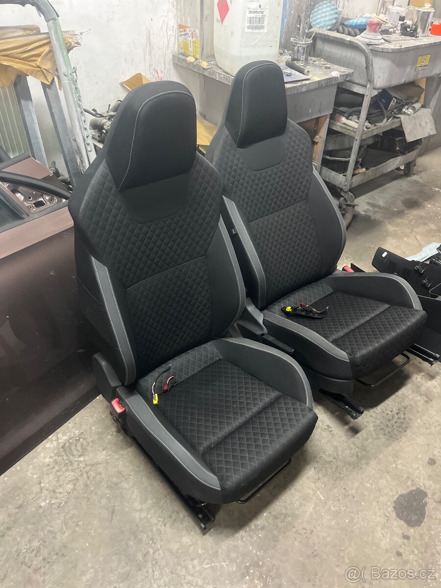 Sedačky vzhled Recaro Fabia 3 Rapid Monte Carlo - 2