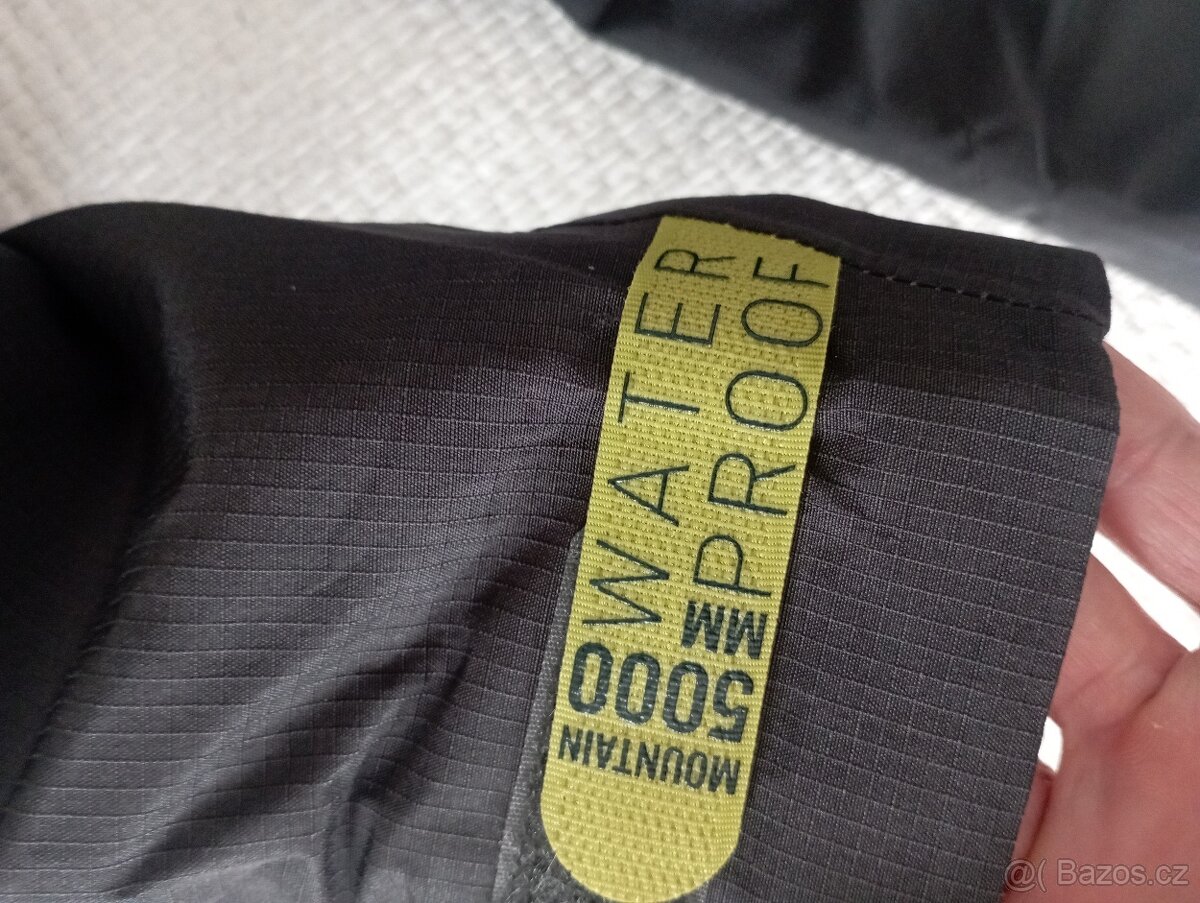 Chlapecká podzimní bunda, větrovka Quechua vel.140/146 - 2