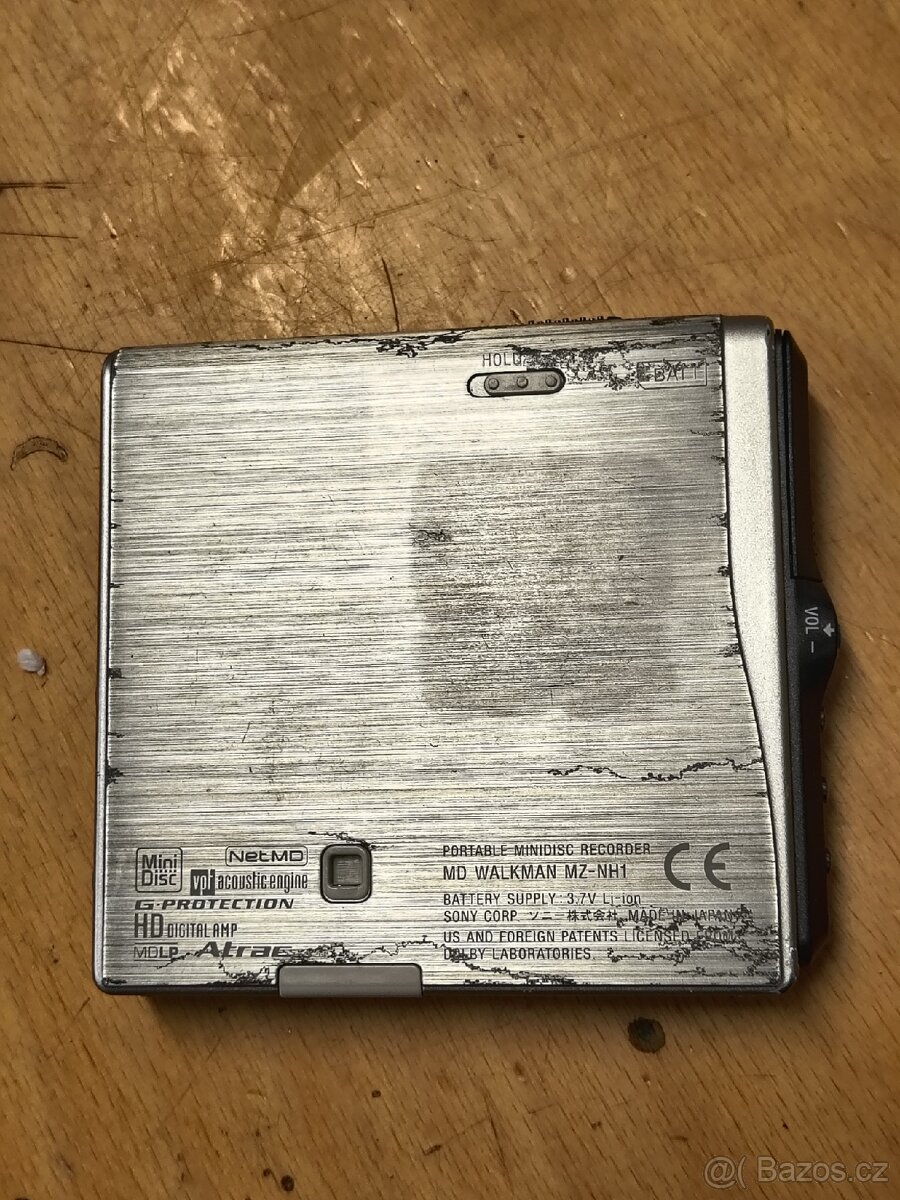 Minidisc walkman Hi-MD MZ-NH1 na díly - 2