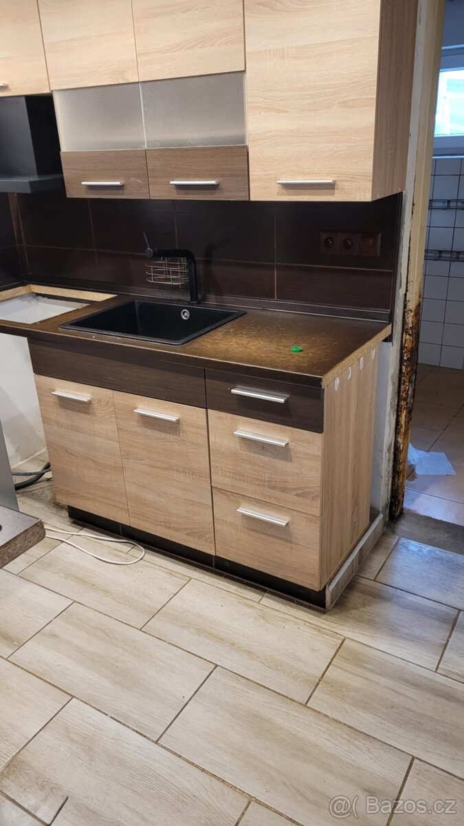 Daruji nábytek za odvoz SPĚCHÁ - 2