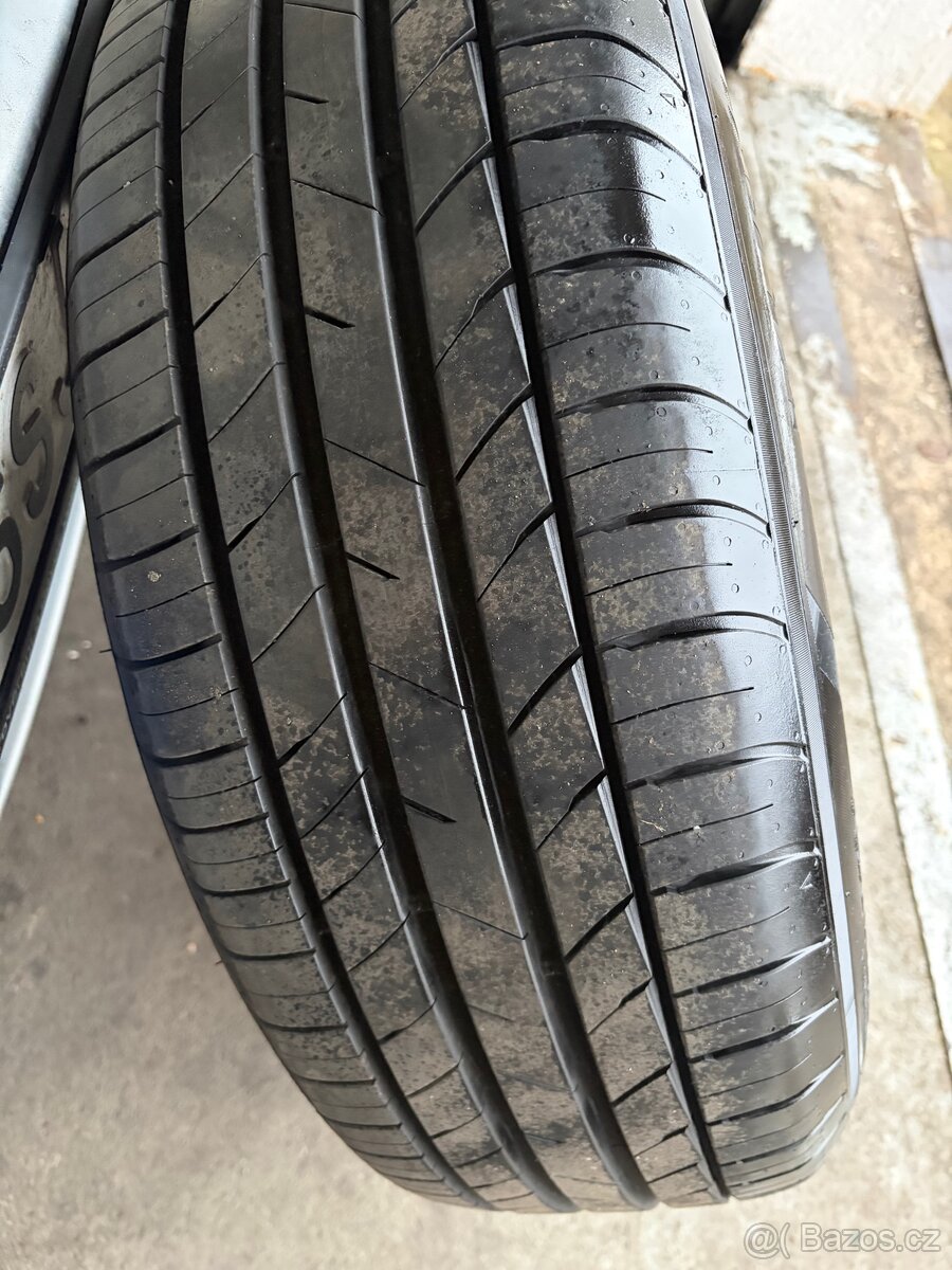 Nabizim kola na hondu crv - 2