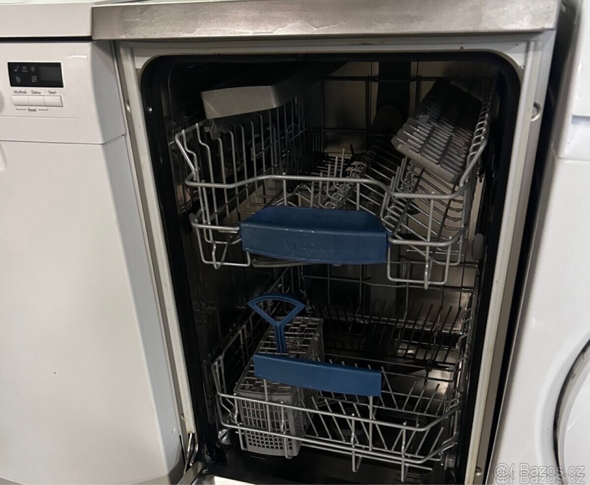 Myčka Bosch 45cm a+++ - 2