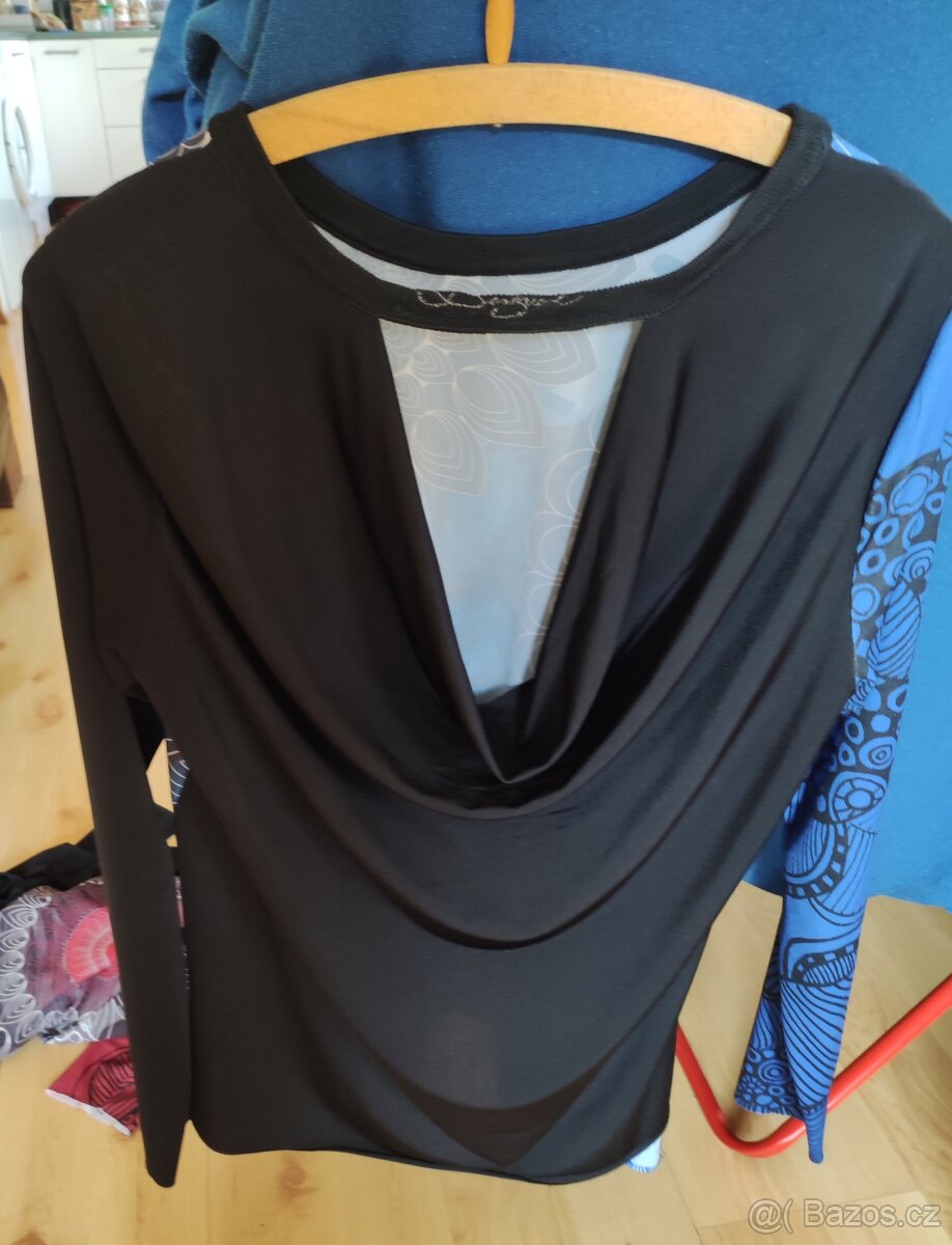 Desigual halenka vel. M - 2