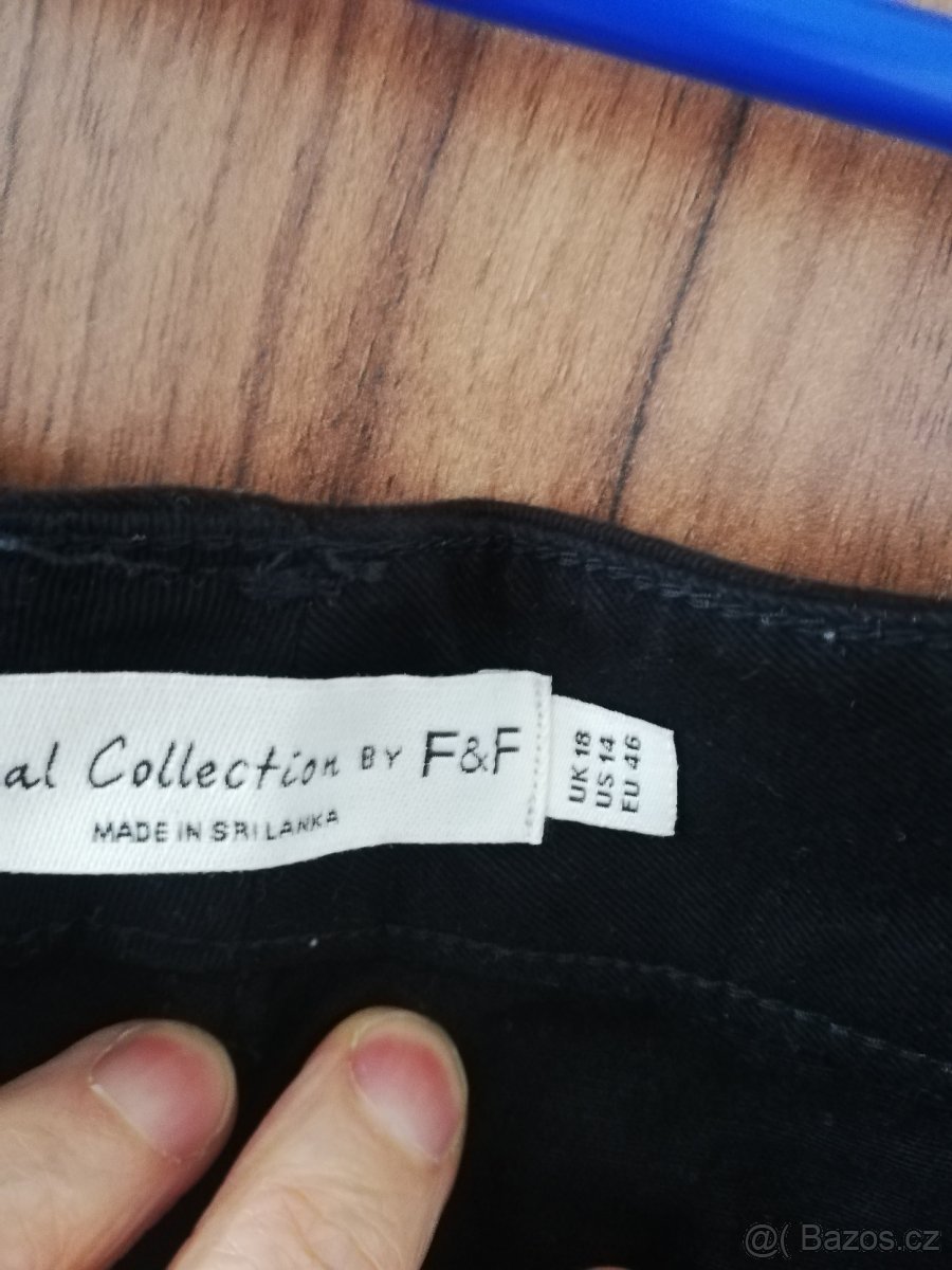 Levné. Dámské velké šortky 46. Nové. - 2