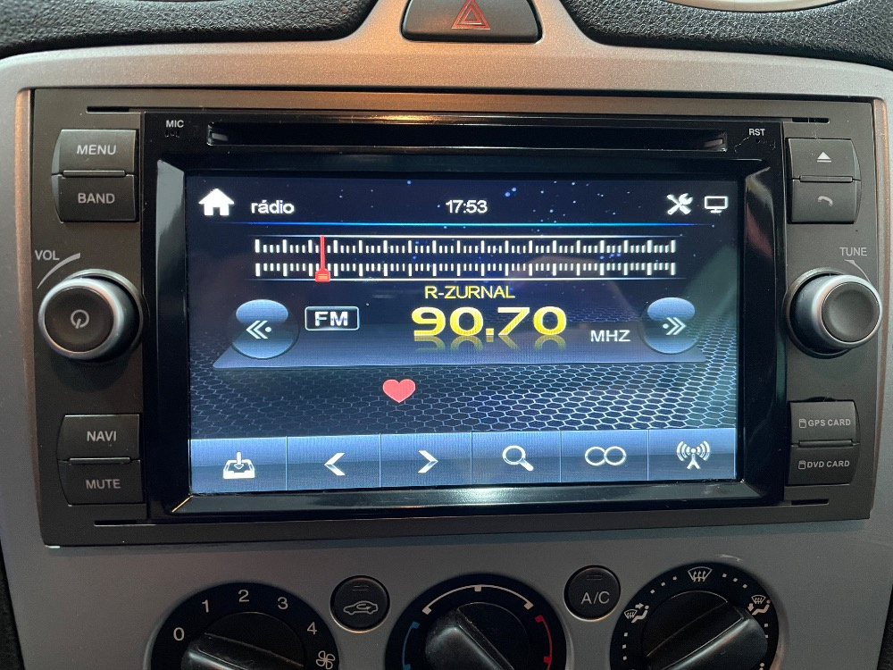 Prodám 2 DIN Android autorádio pro Ford - 2