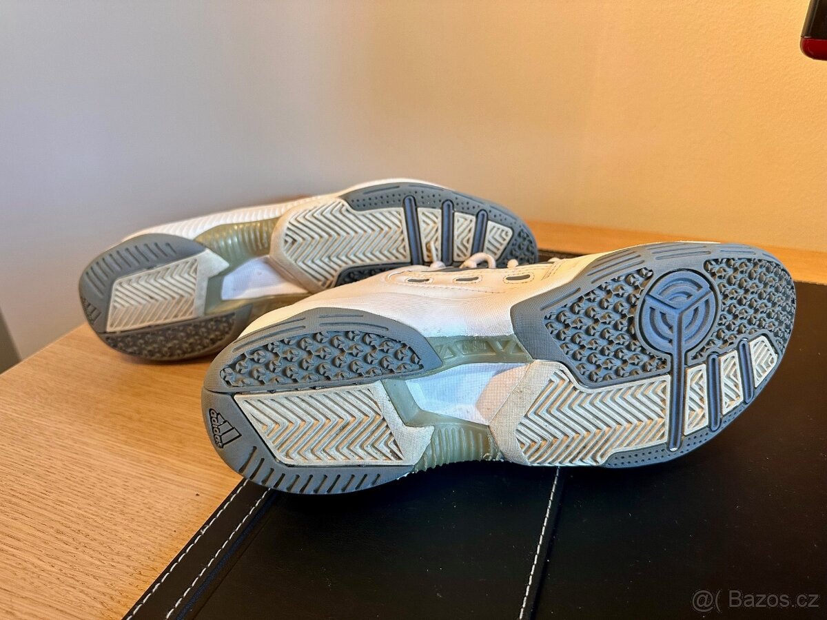 Adidas - velikost 42 - 2