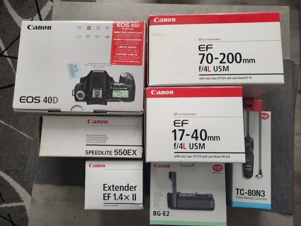 CANON D40 - 2
