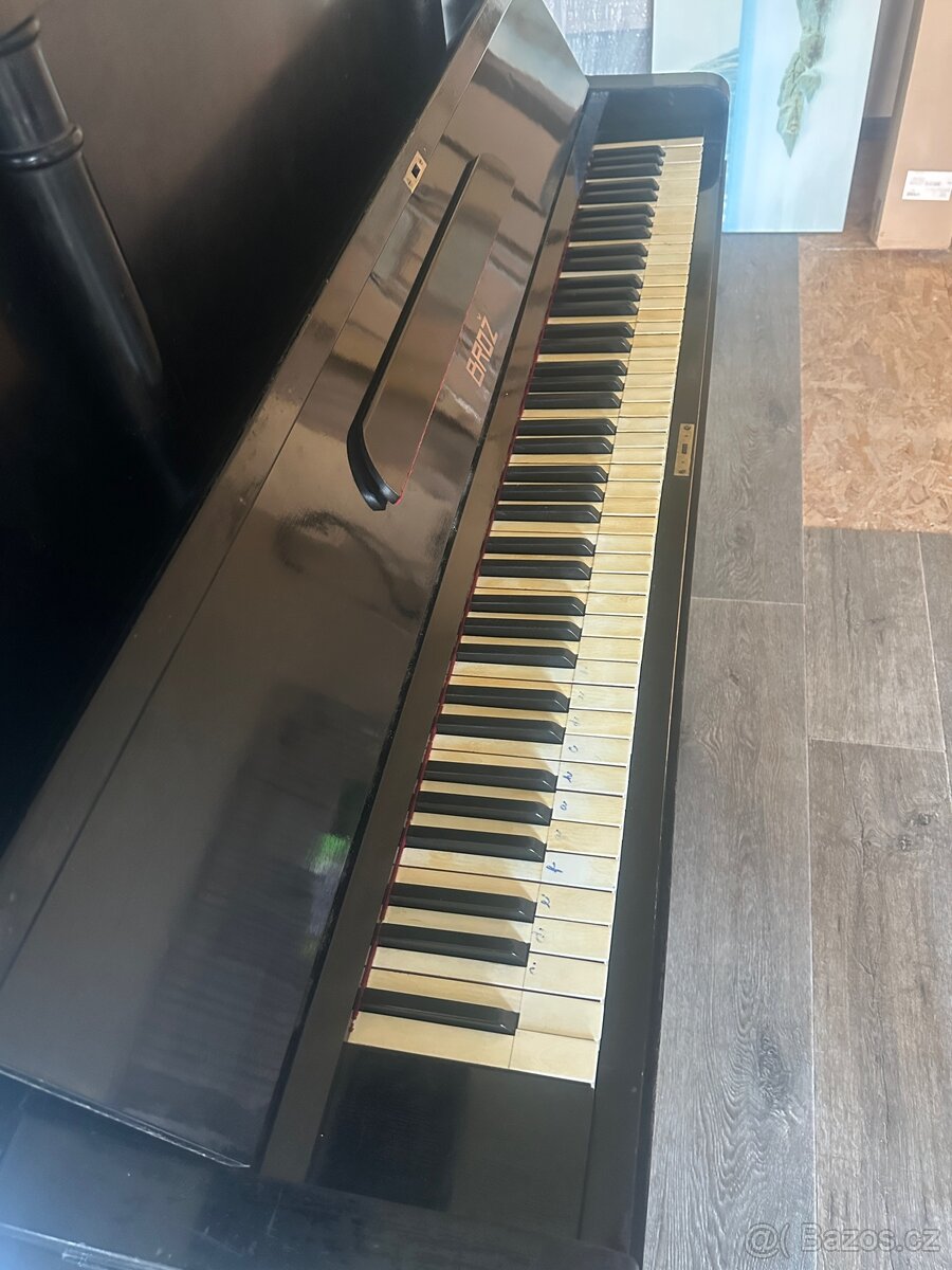 Pianino Brož - 2