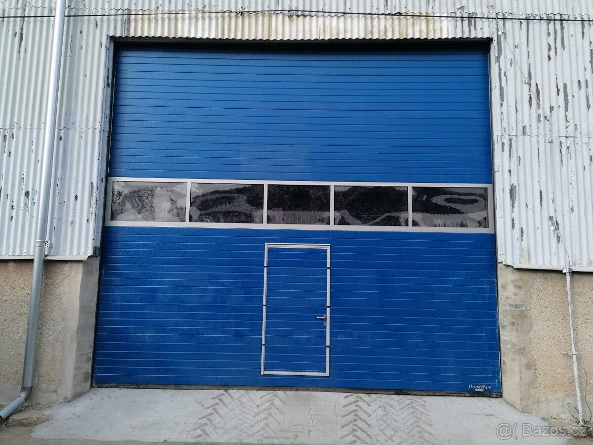 Sekční vrata 3000 x 3000 - 2