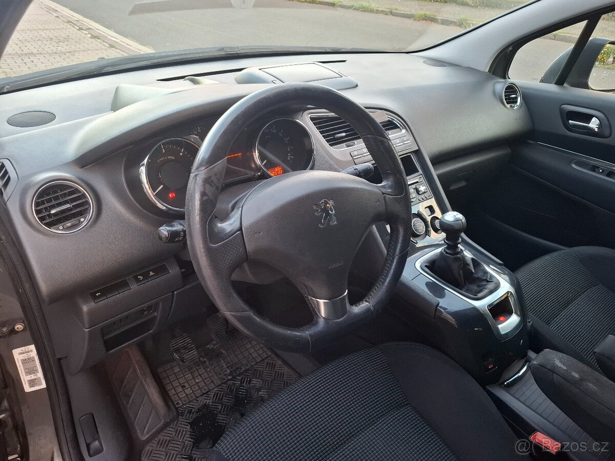 Peugeot 5008 1.6hdi - 2