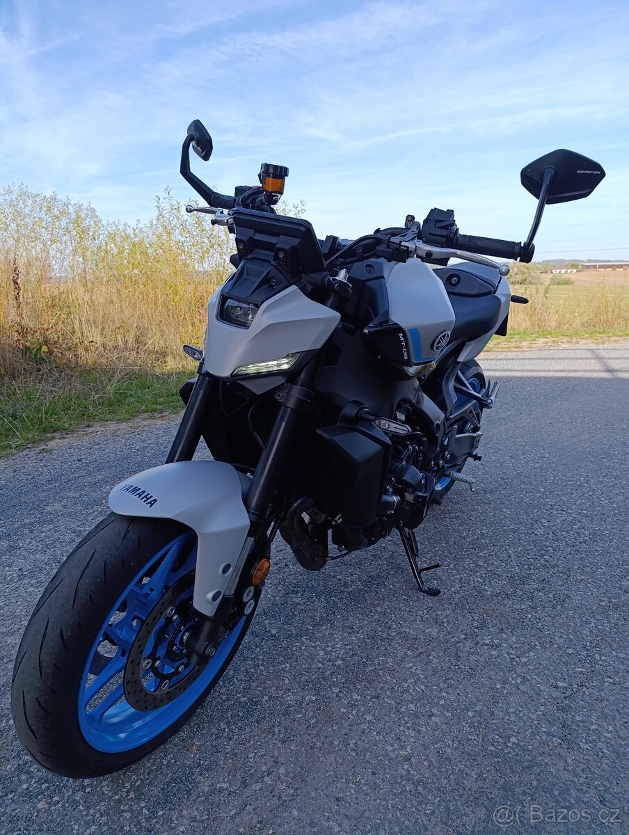 Yamaha MT 09 - 2