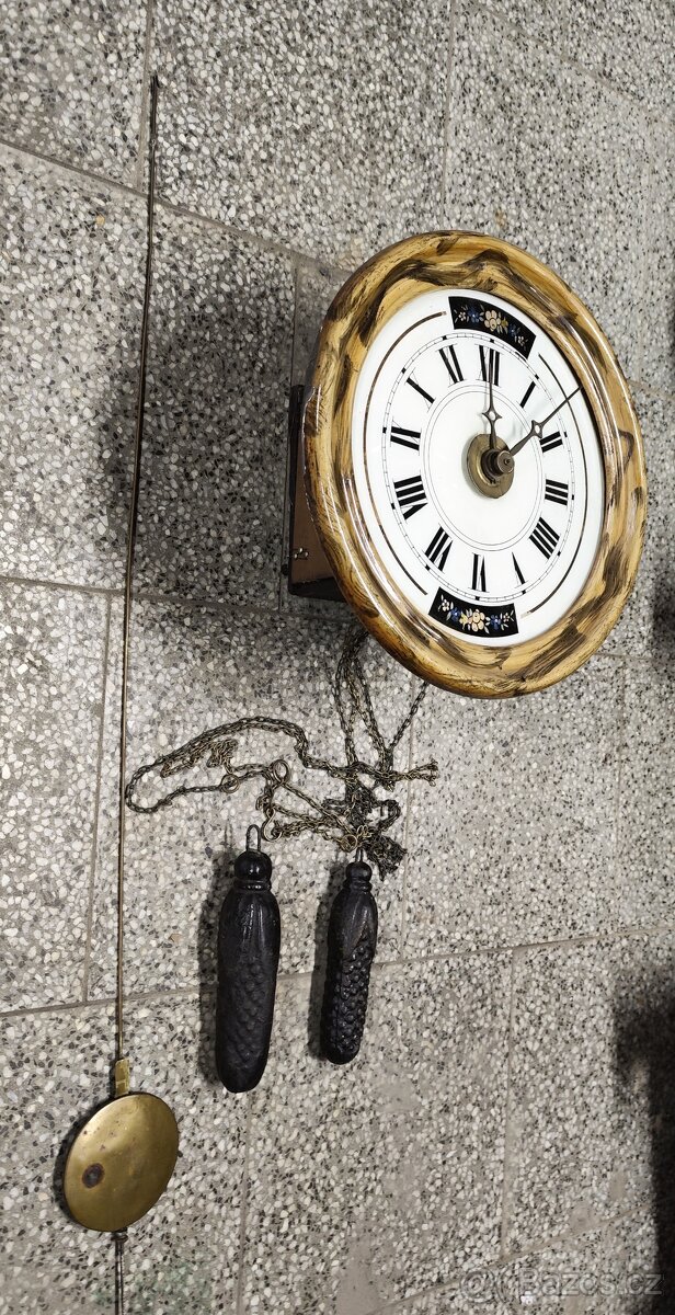 starožitné velké hodiny schwarzwald "polodřeváky" - 2