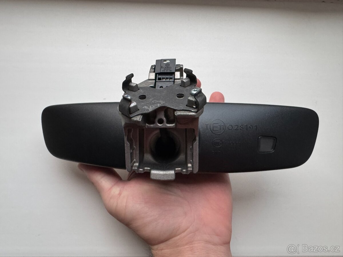 Vnitřní zpětné zrcátko samostmívací Škoda Rapid - 2