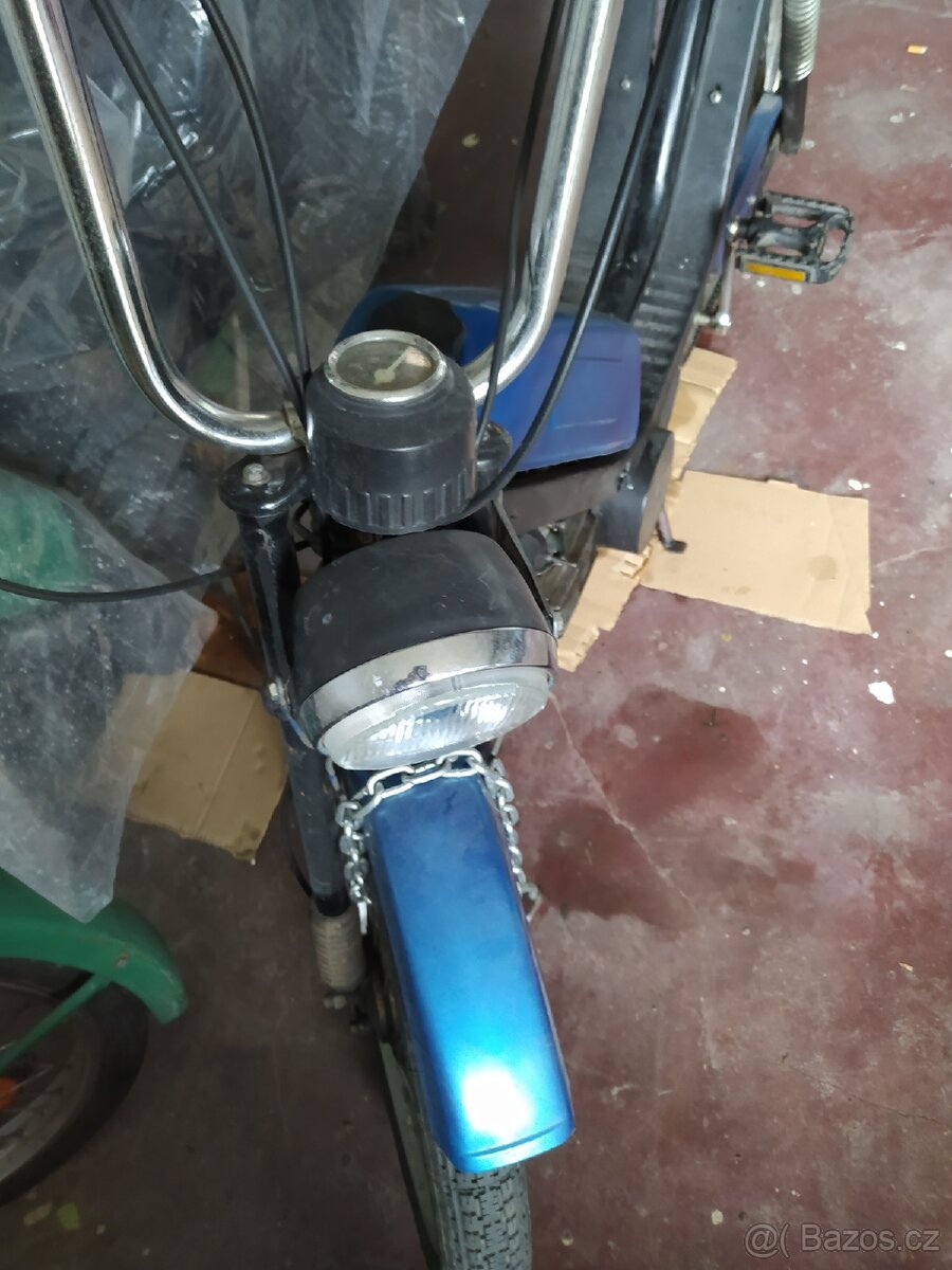 Babeta 210, modrá - 2