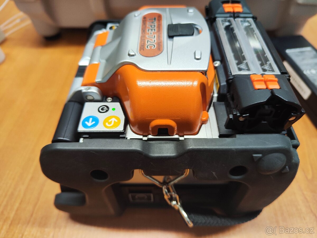 Svářečka optických vláken Sumitomo 72C - 2