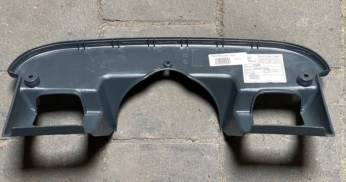 Spodní kryt pod přední plato nosiče - 2