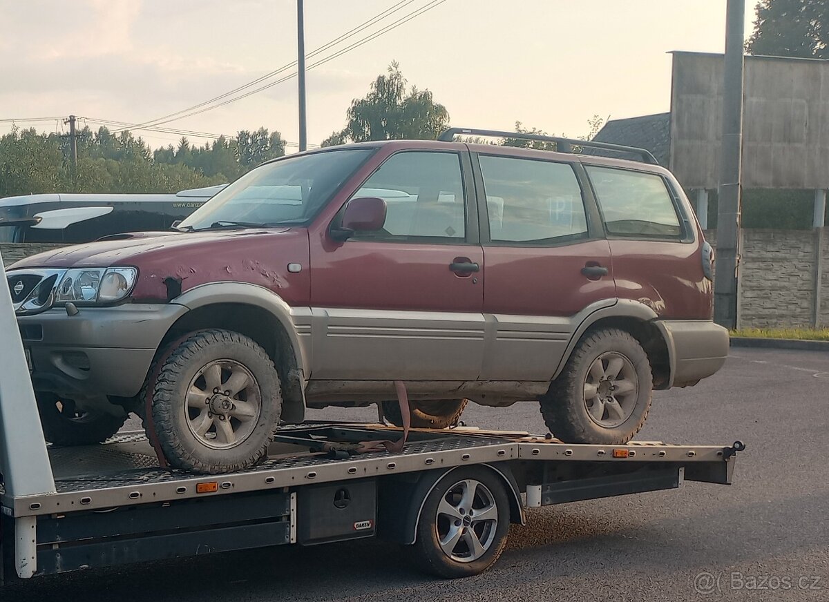 Terrano 2,7 TD automat - 2