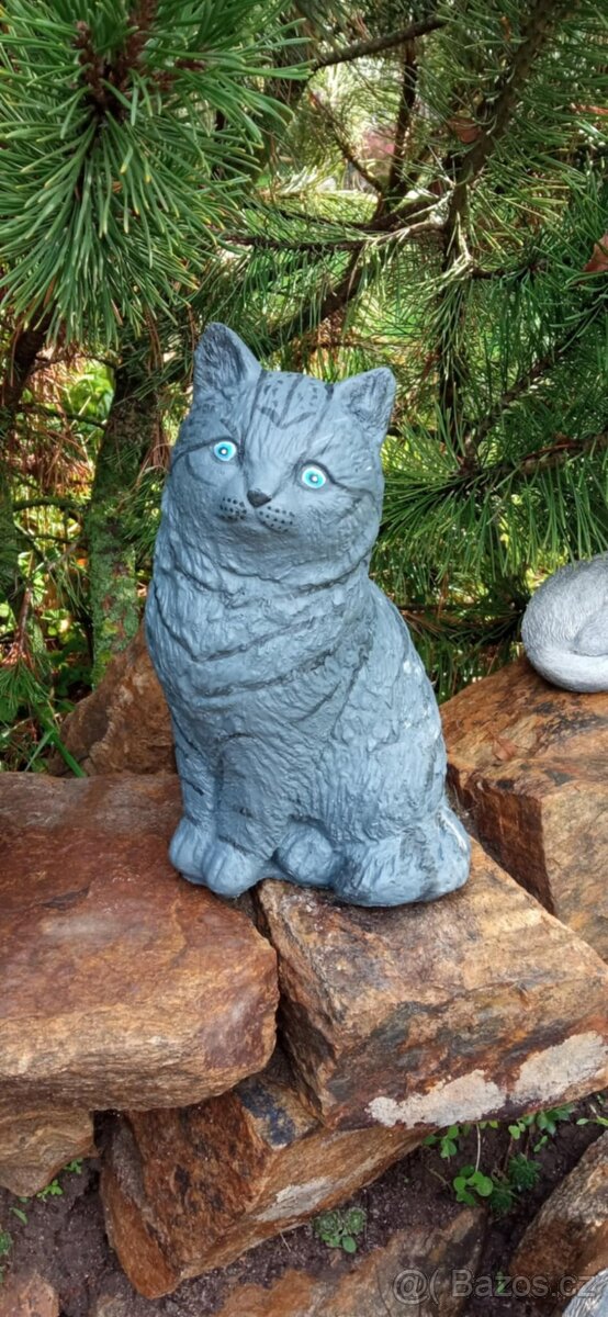 Zahradní dekorace- Sedící kočička šedá - 2