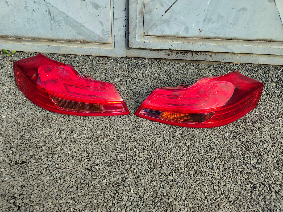 Zadní část Insignia A combi - Z22C - 2