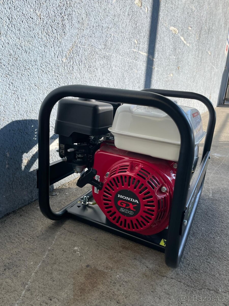 Elektrický generátor, 3.0 kW motor 4-taktní Honda - 2