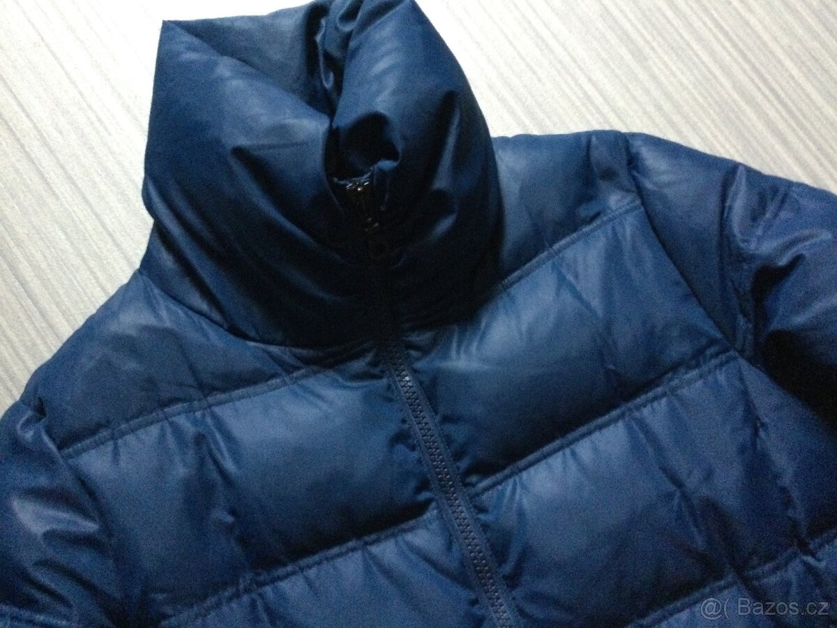 Peřova bunda Benetton vel.M - 2