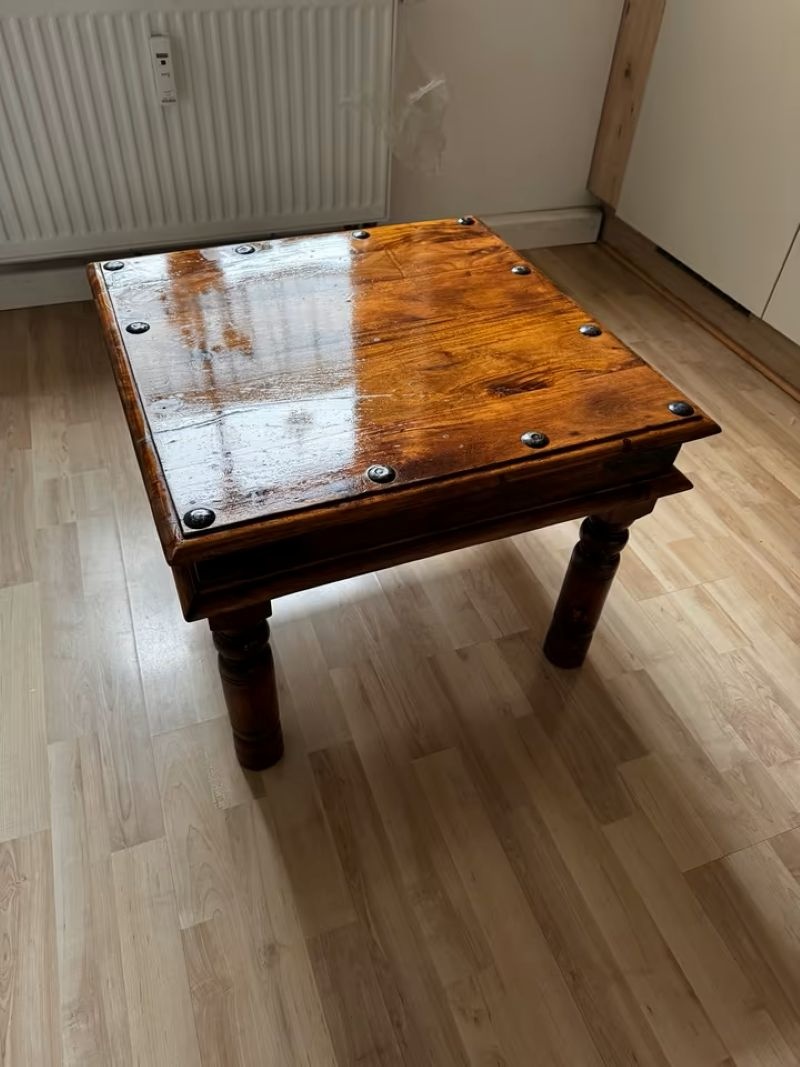 Konferenční stolek 60x60 cm - masivní dřevo - 2