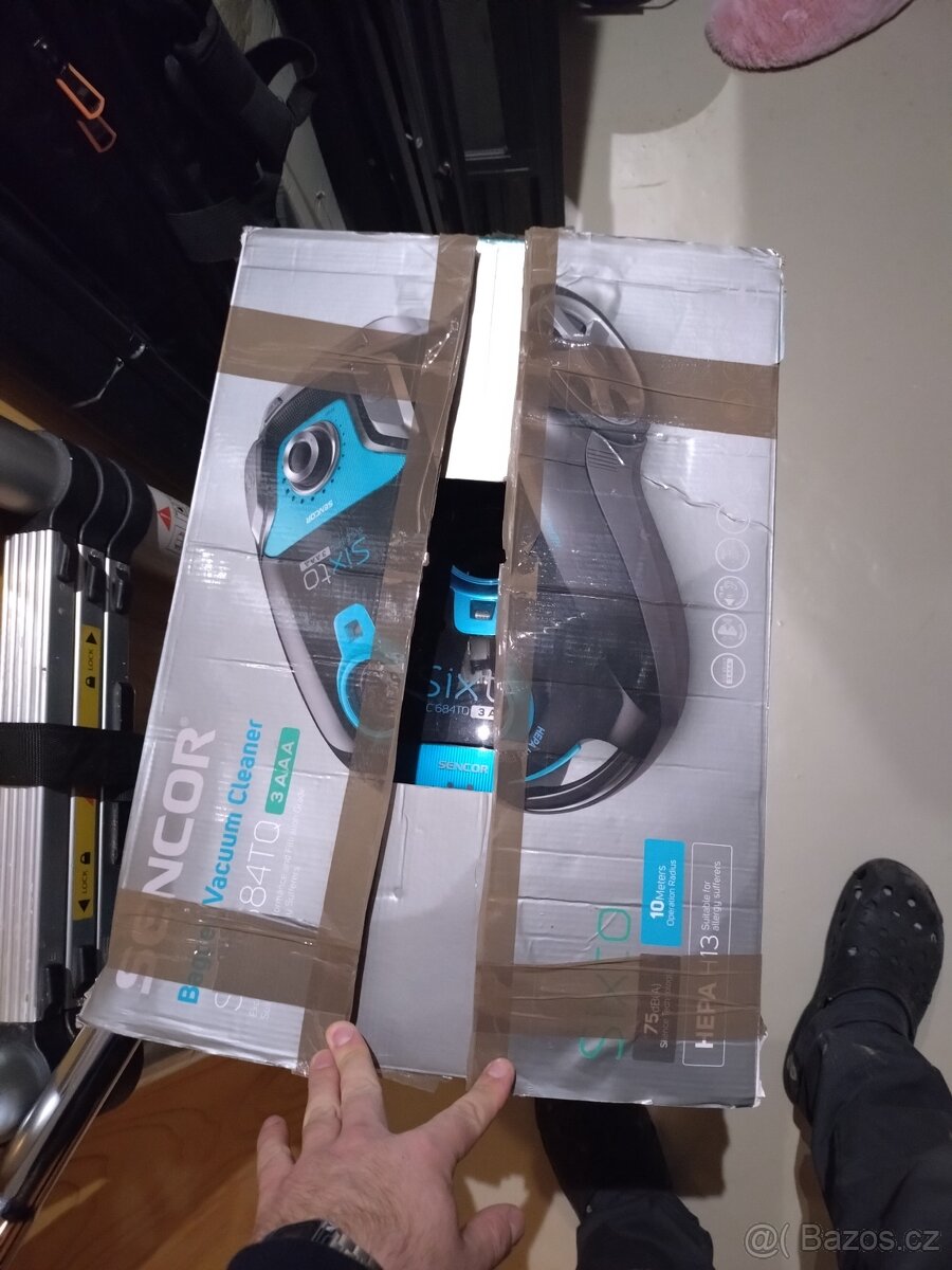 Sencor SVC 684TQ - 2