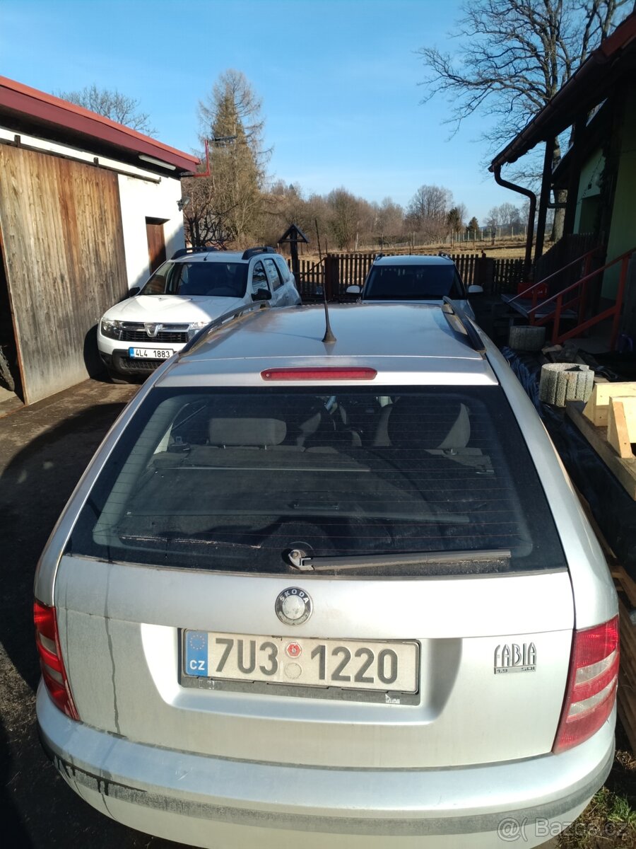 Škoda fabia - 2
