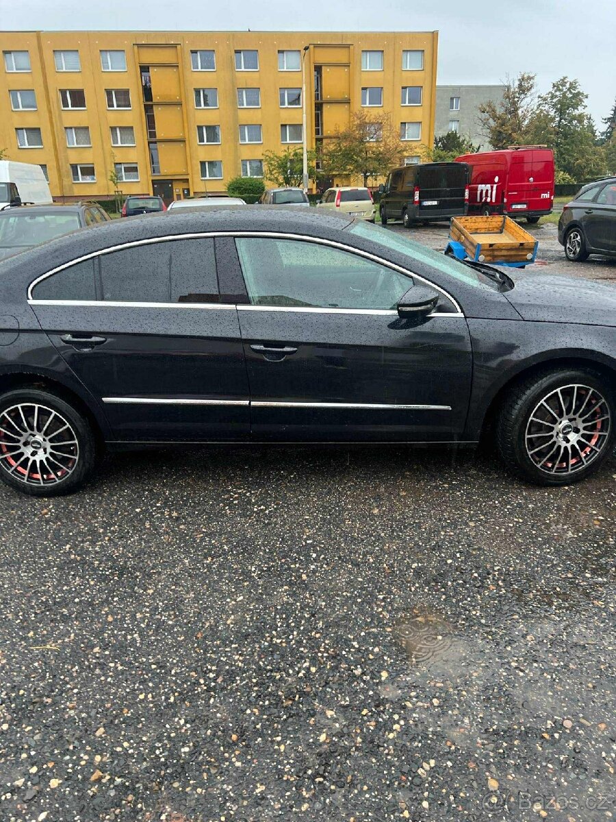 Náhradní díly Volkswagen Passat CC - 2