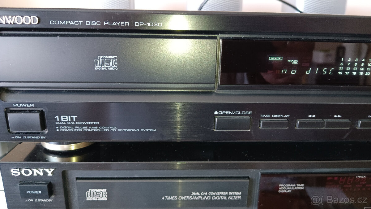 Prodám CD přehrávač Zn.Kenwood, Sony - 2