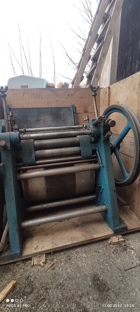 Rohlíkovací stroj Adler - 2