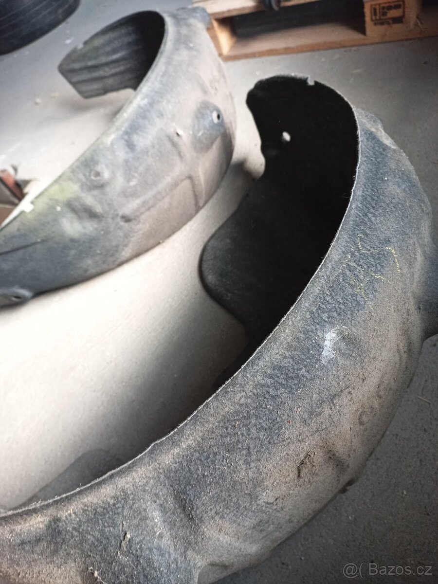 Zadní podběhy na Mini Cooper R56 - 2