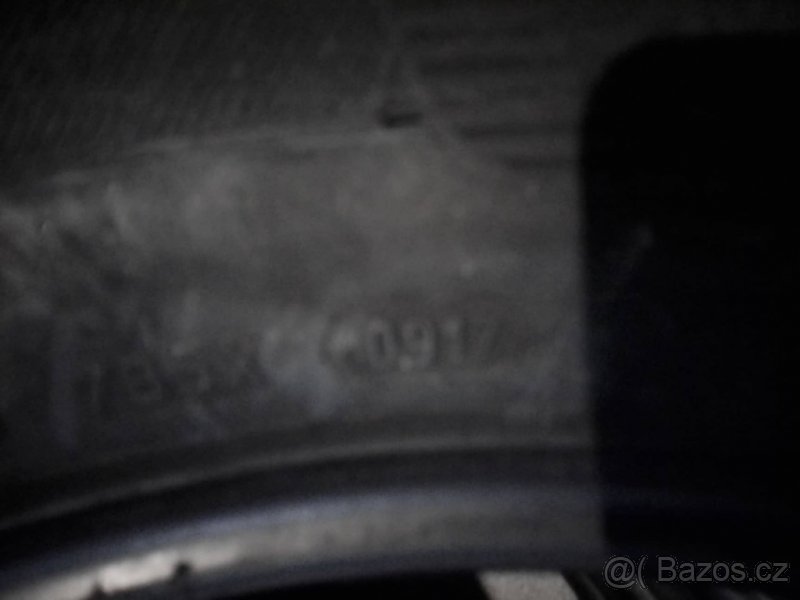 Michelin premier ltx 235/65R18 - 2