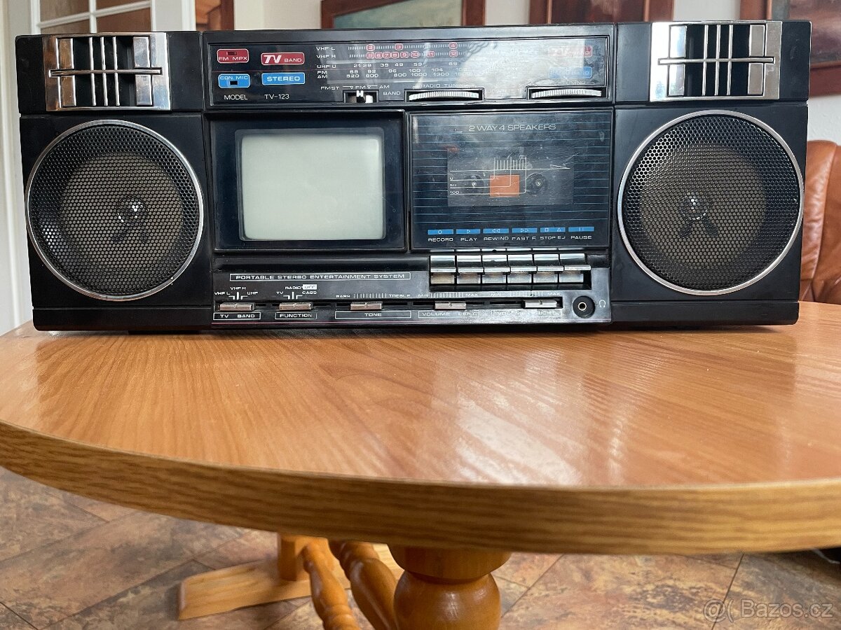 Rádio,televize,kazeťák - 2