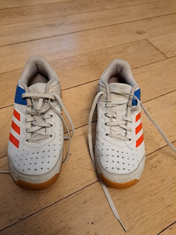 Sálovky Adidas, vel. 35 - 2