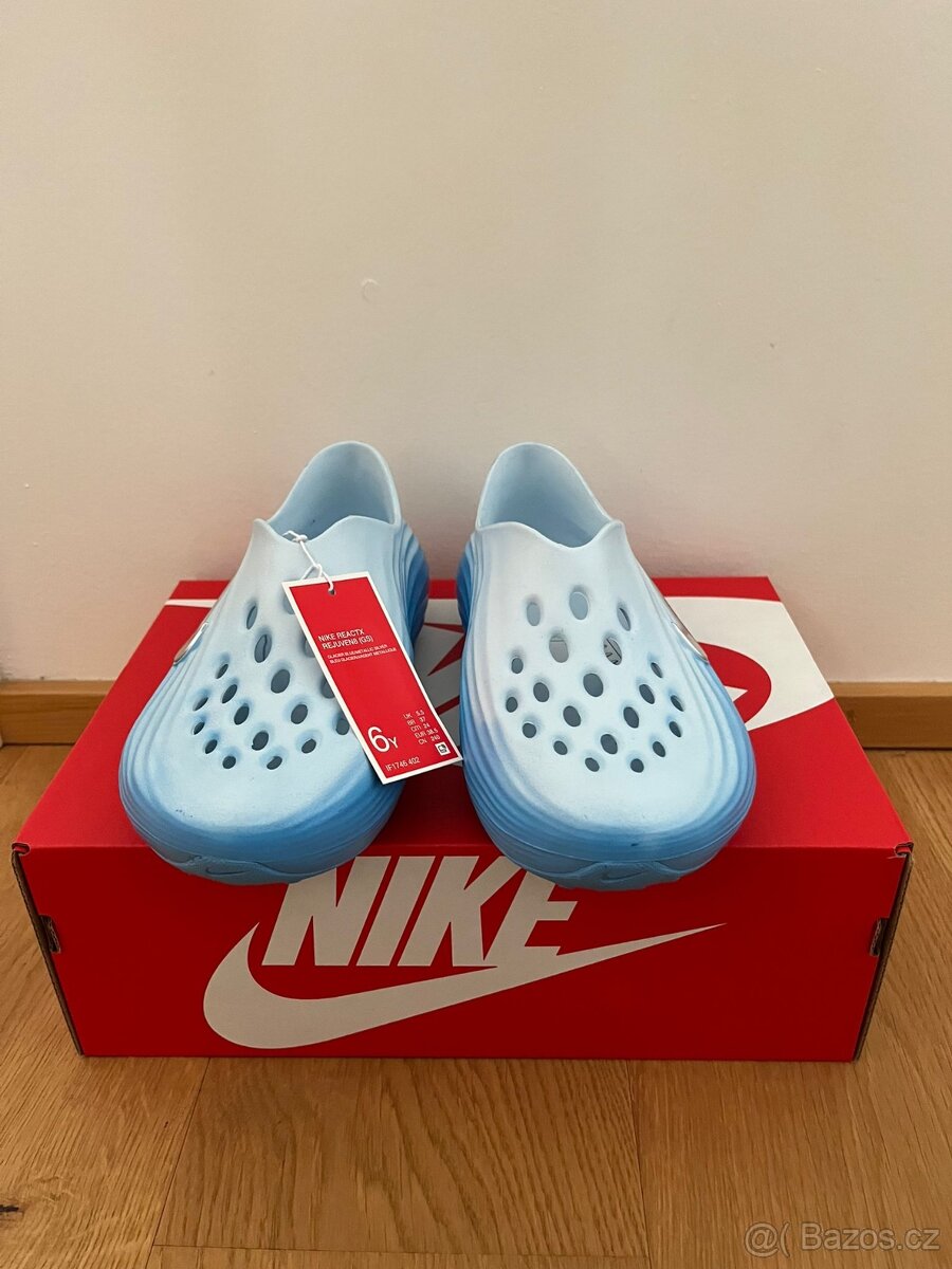 Nike ReactX Rejuven8 barva modra - 2