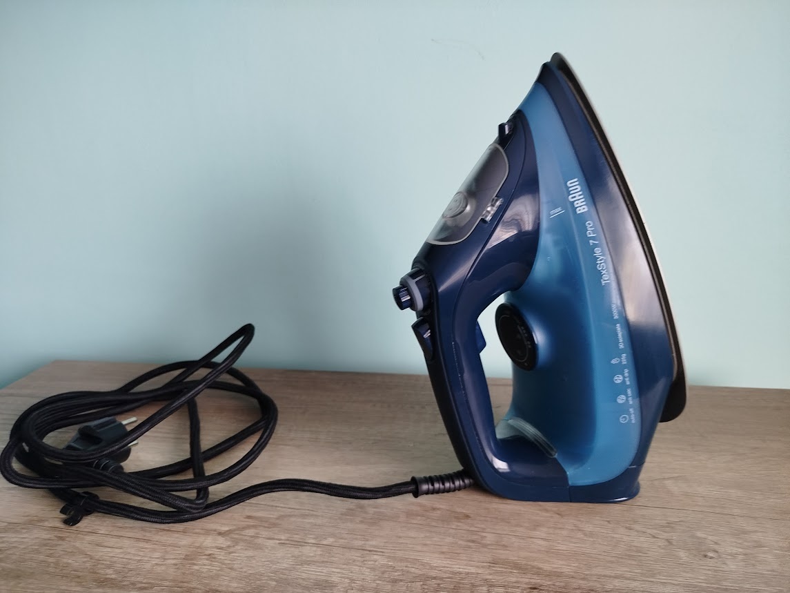 Napařovací žehlička Braun SI 7160 - 2