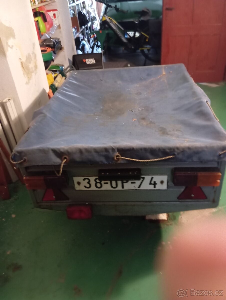 Prodám přívěsný vozík za auto - 2