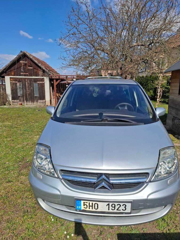 Citroen C8 - 2