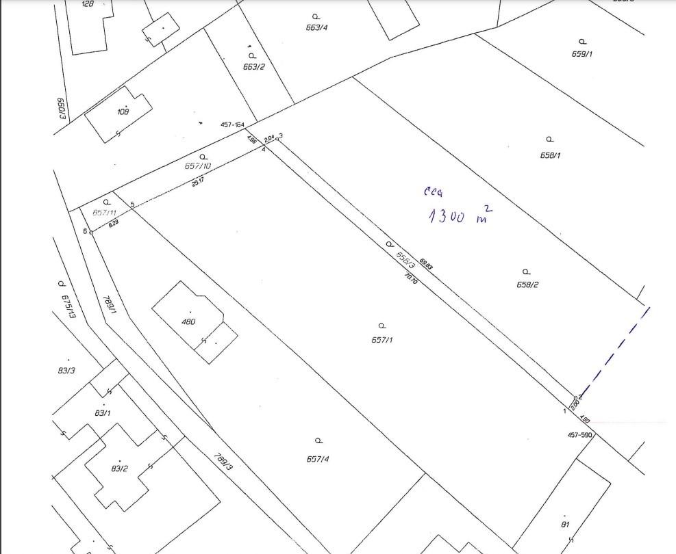 Stavební pozemek v klidné části obce Kozly - 2