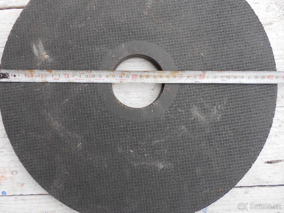 Kotouče do velké zkracovací pily - 2