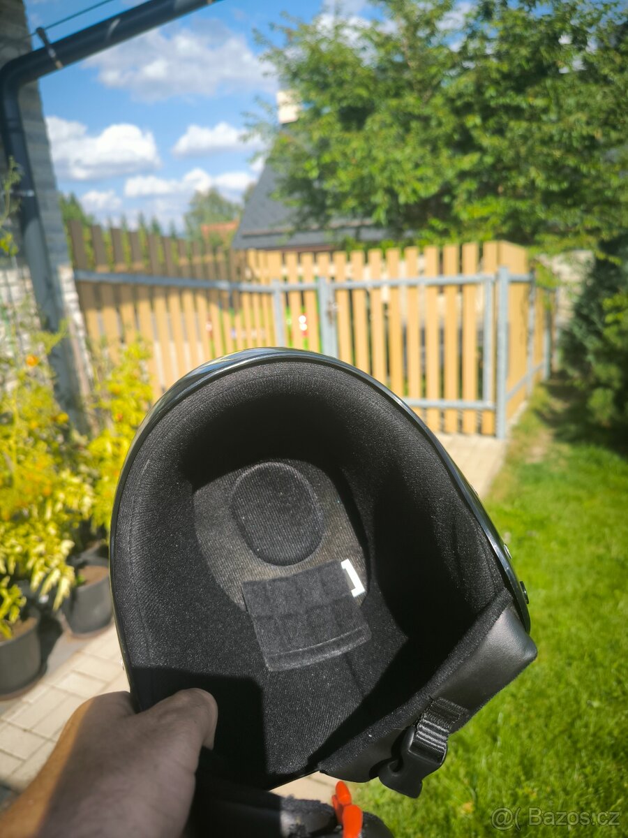 Dětská lyžařská přilba Rebell - 2