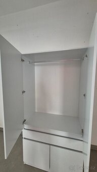 Šatní skříň bílá - 2