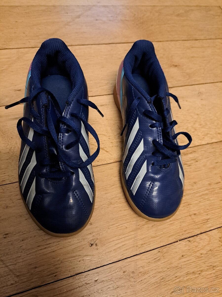 Dětské sálovky Adidas, velikost 32 - 2