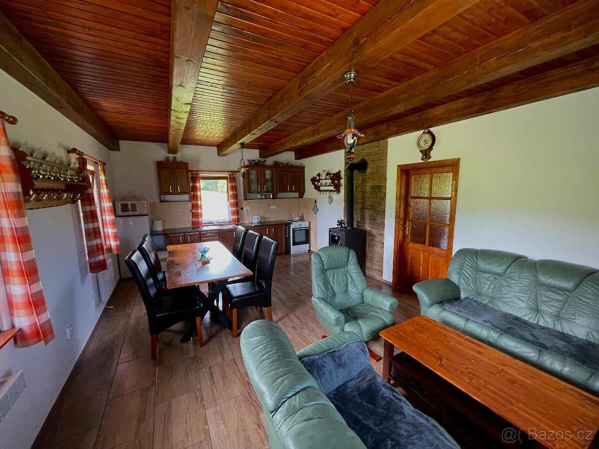 Pronájem domu se zahradou - 2
