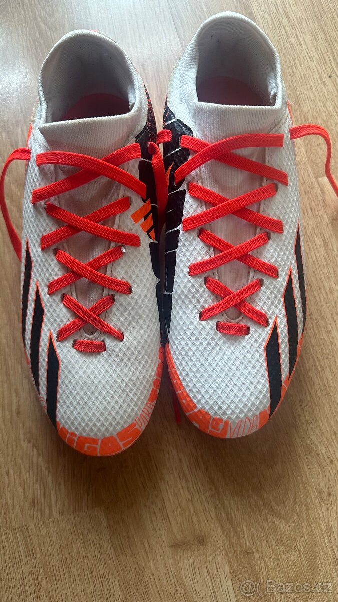 Kopačky, turfy a sálovky Adidas - 2