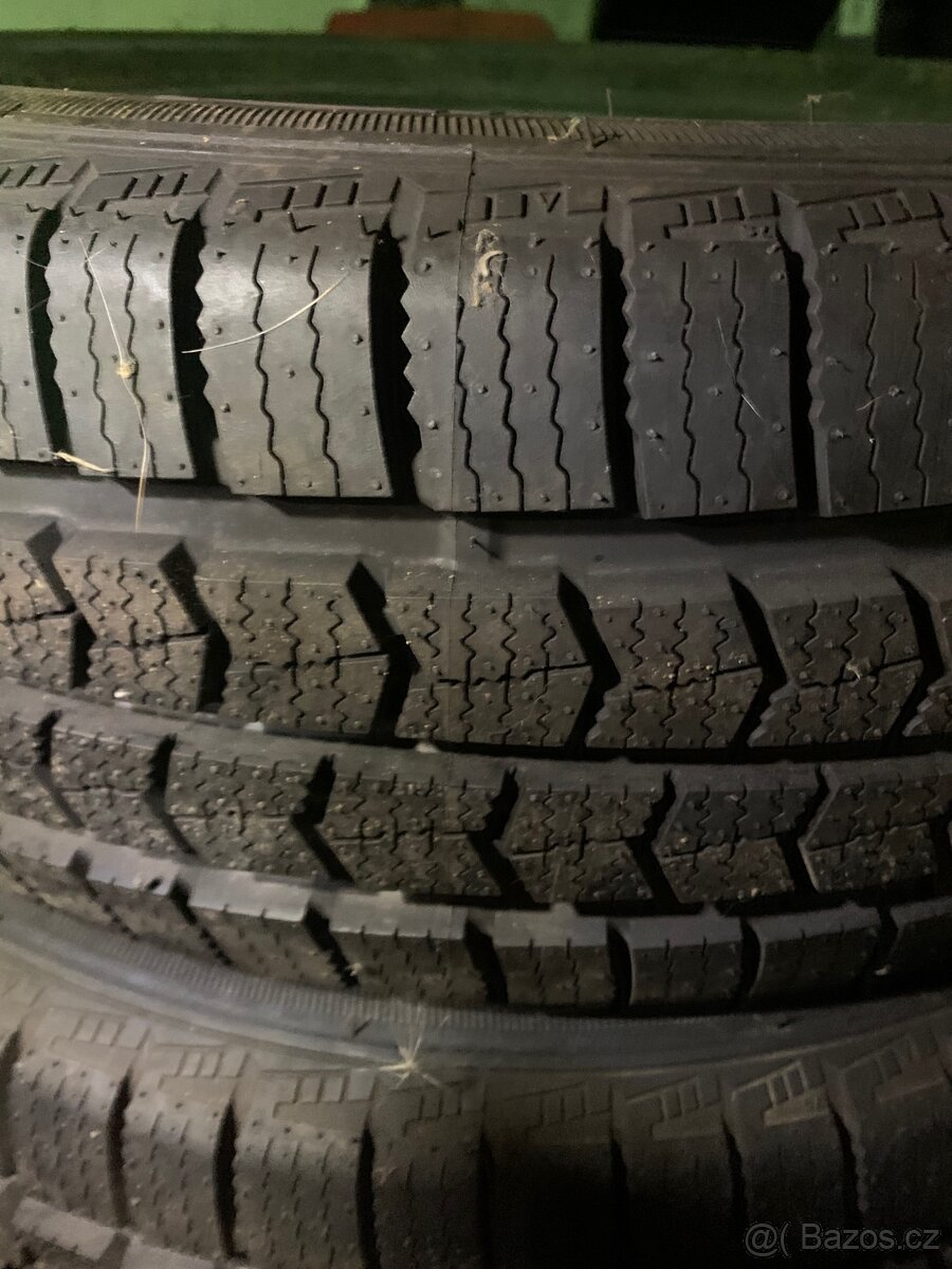 Zimní pneu nexen C” - 2