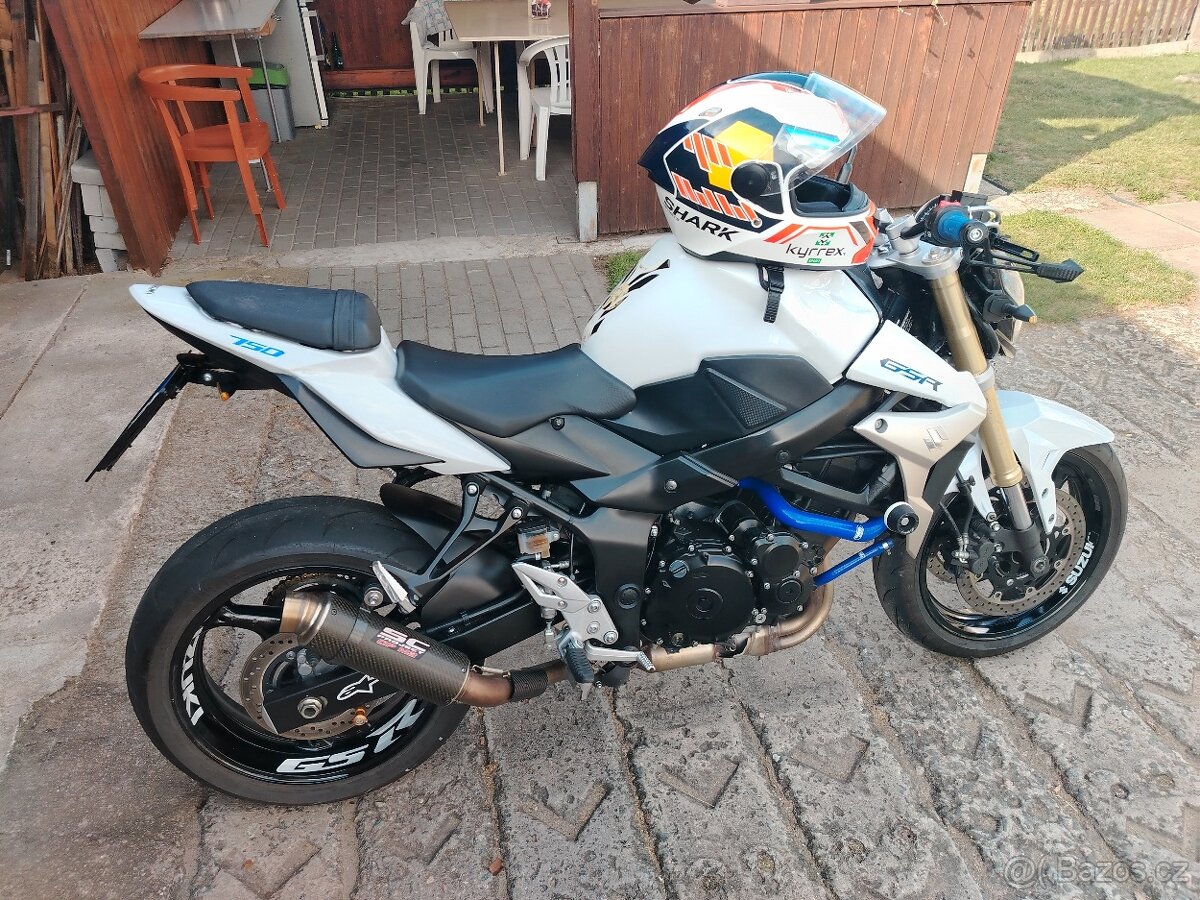 Suzuki gsr 750 - 2