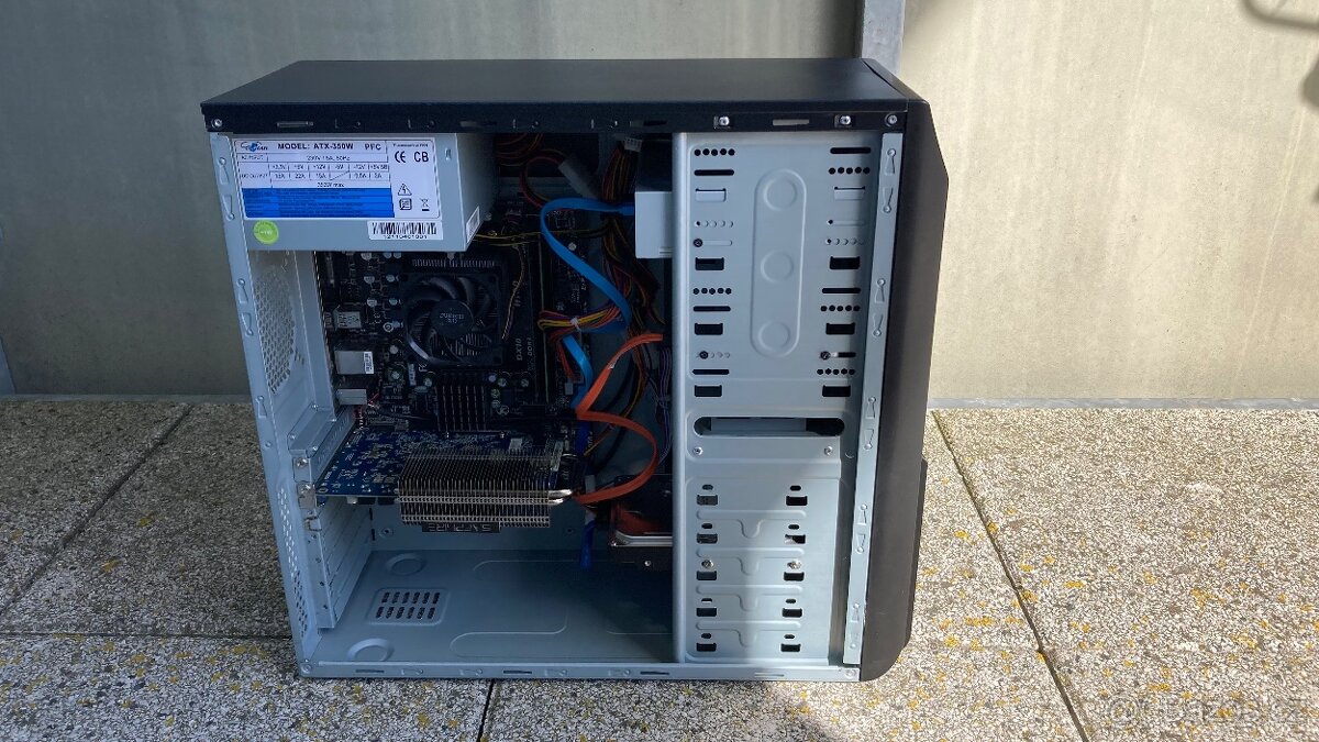 Prodám stolní PC - 2